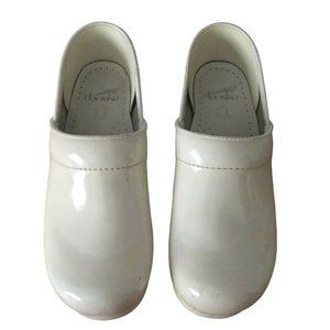 Dansko Professional Shiny Stapled Clogs off White